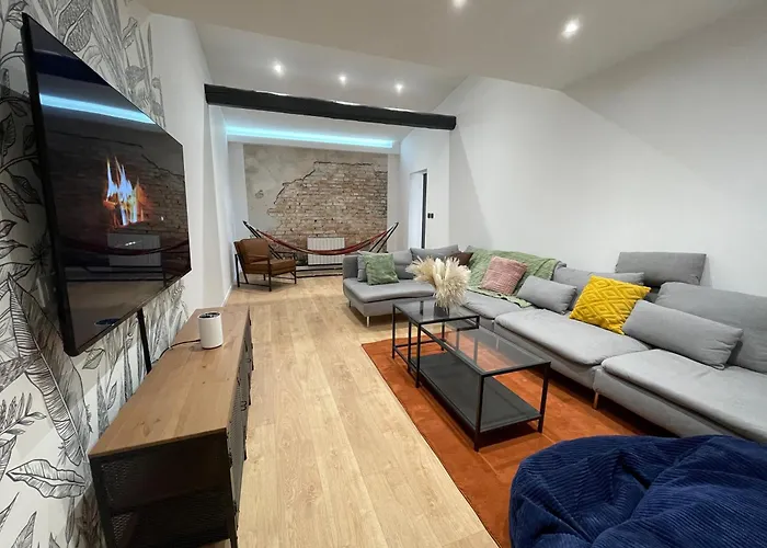 Les 3 Suites - 6 Personnes - 3 Chambres Avec Sdb Privatives